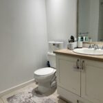 18_Guest_bathroom_2