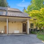 surrey-rental-9271-122st_02