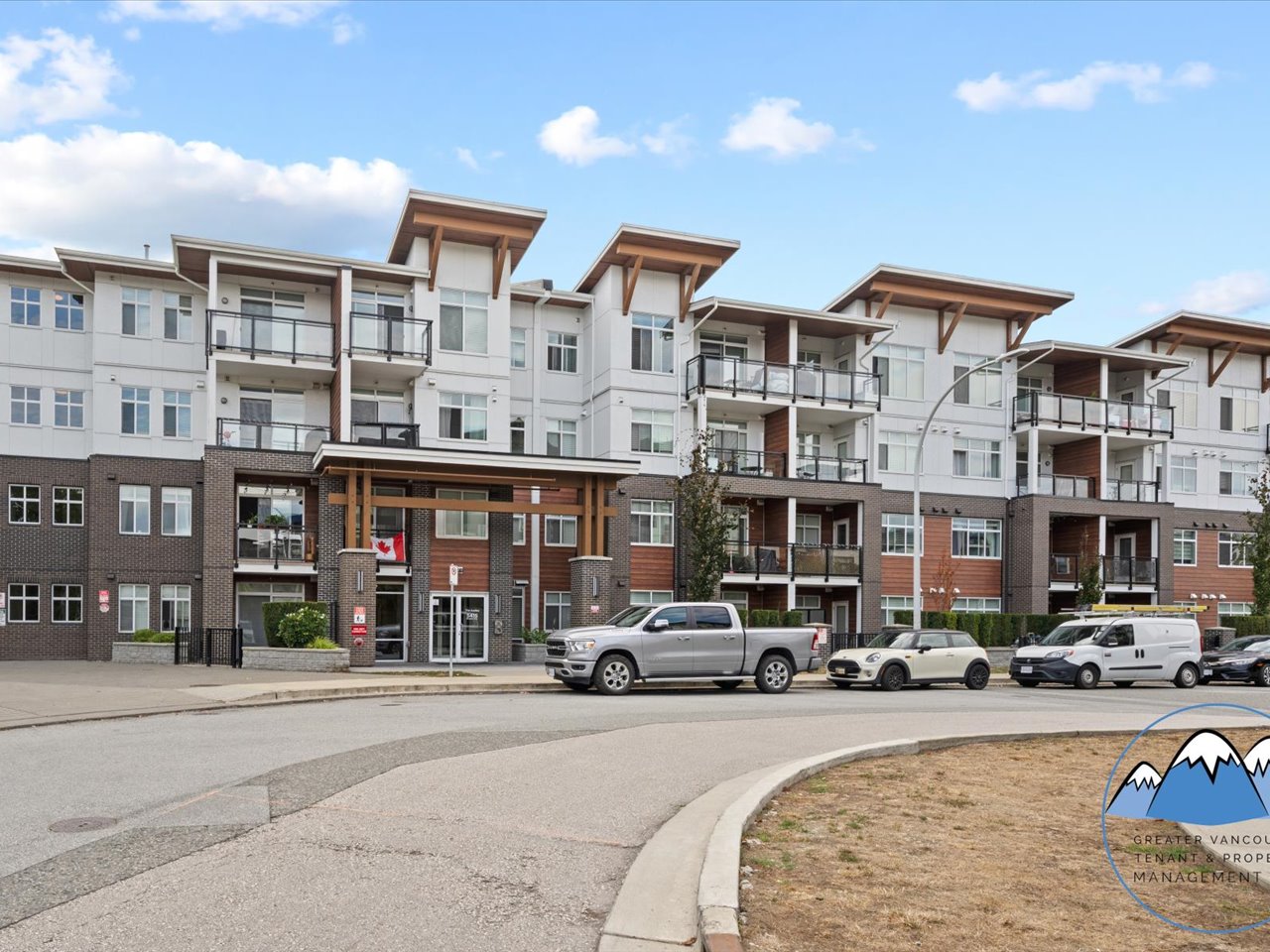 5415 Brydon Crescent, Langley