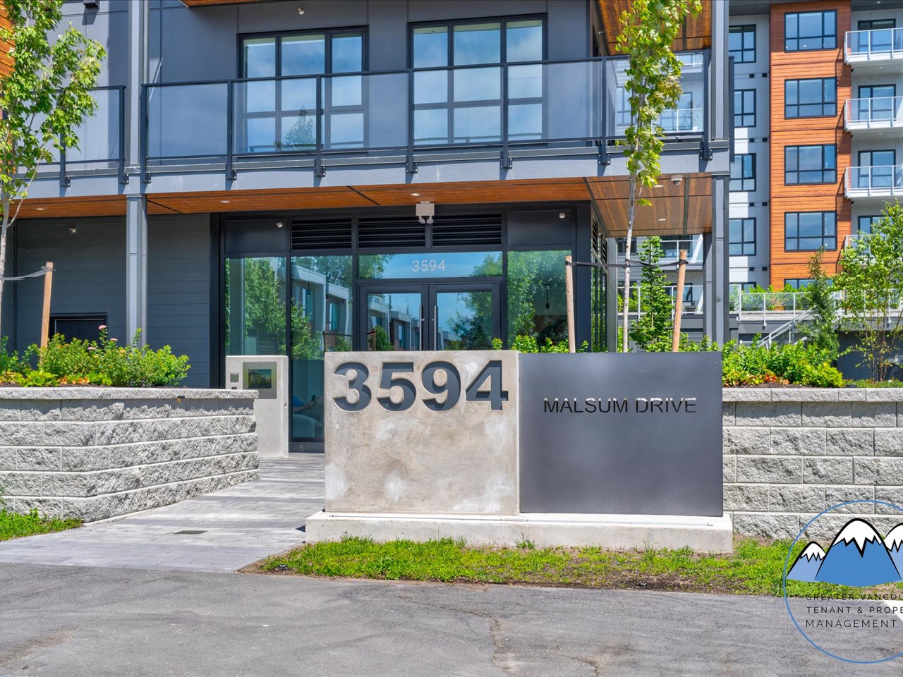 3594 Malsum Drive, North Vancouver