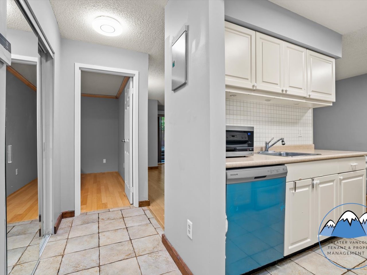 1945 Woodway Place, Burnaby