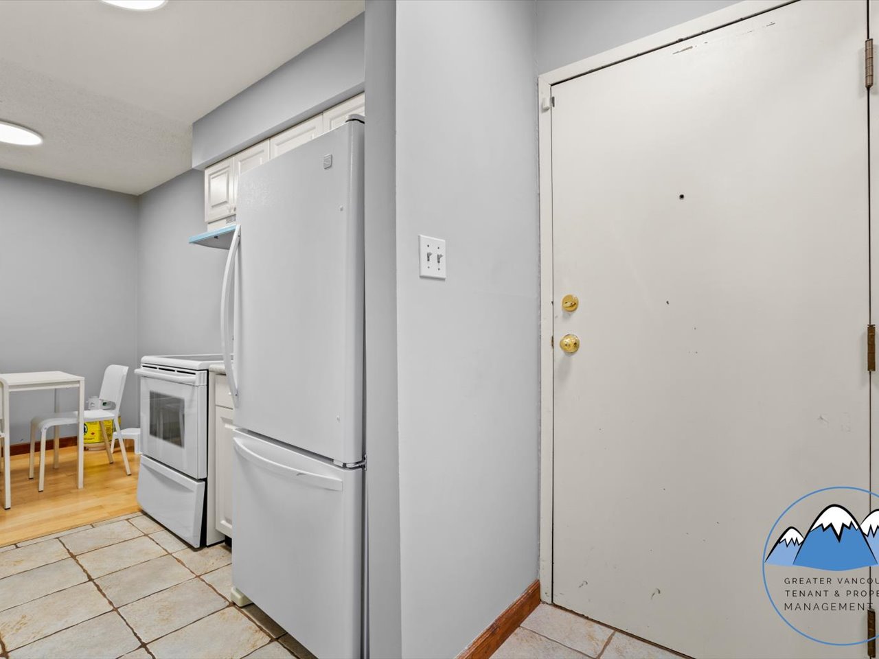 1945 Woodway Place, Burnaby