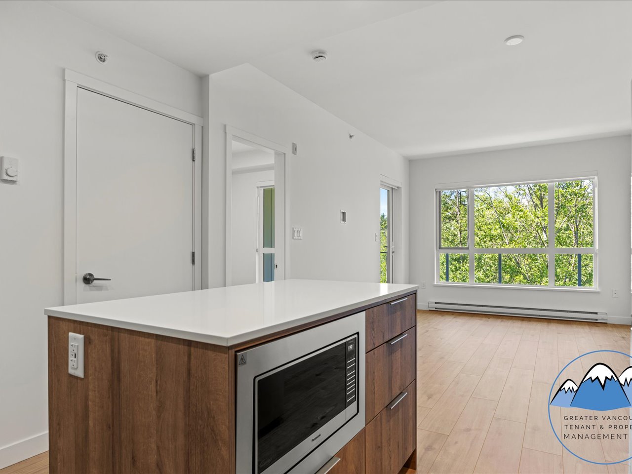 3594 Malsum Drive, North Vancouver