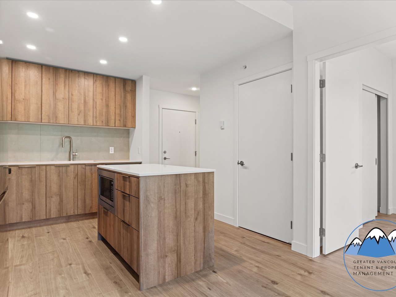 3594 Malsum Drive, North Vancouver