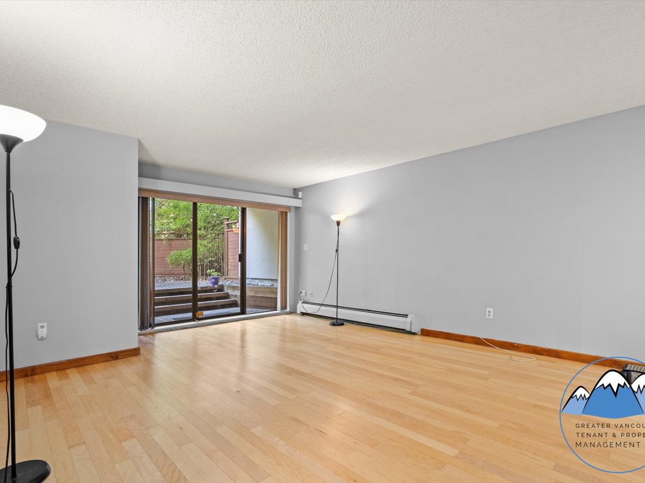 1945 Woodway Place, Burnaby