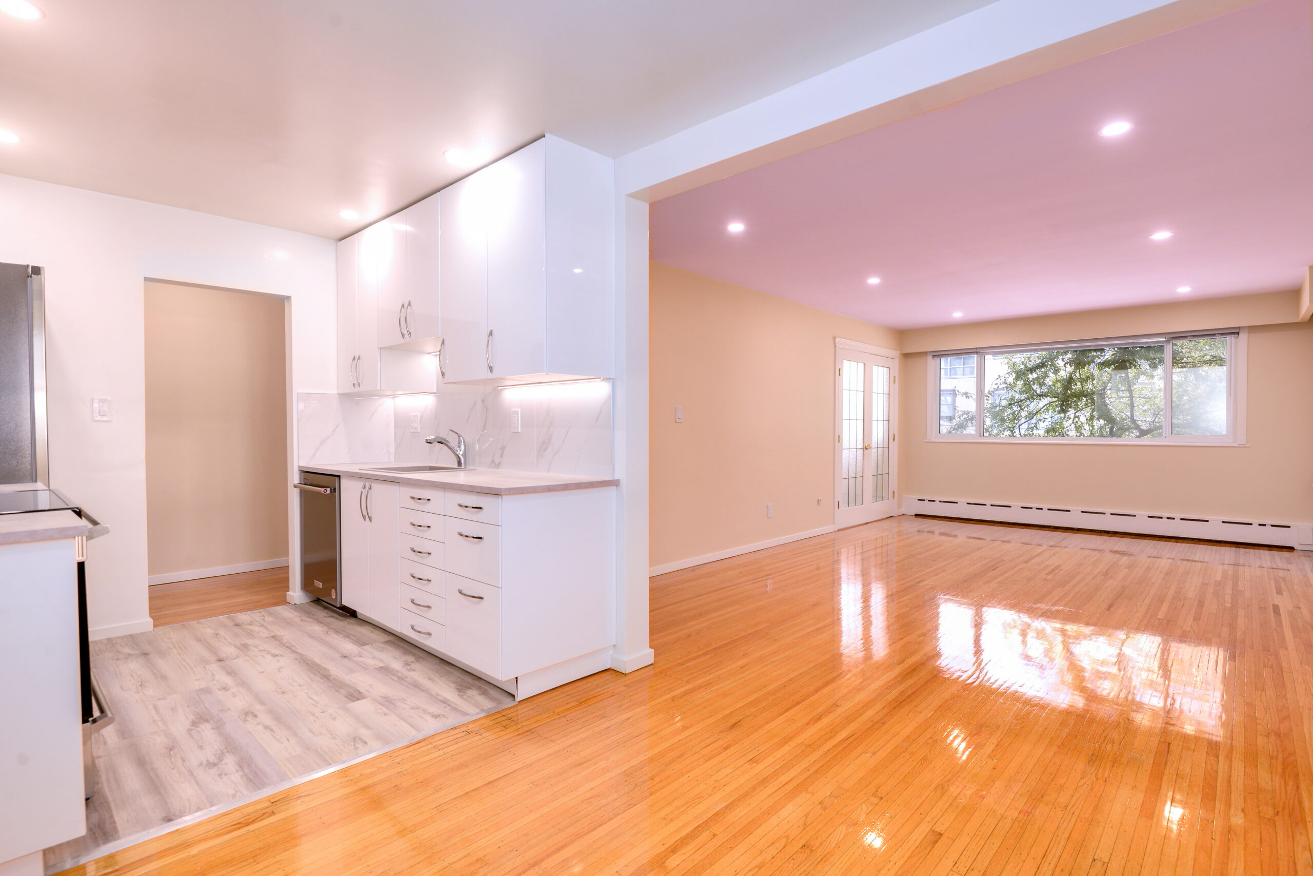 4326 West 10th Avenue, Vancouver