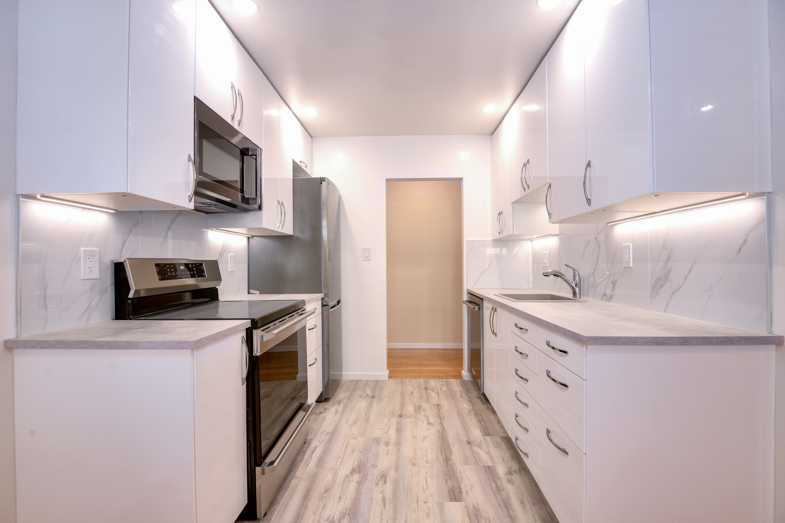 4326 West 10th Avenue, Vancouver