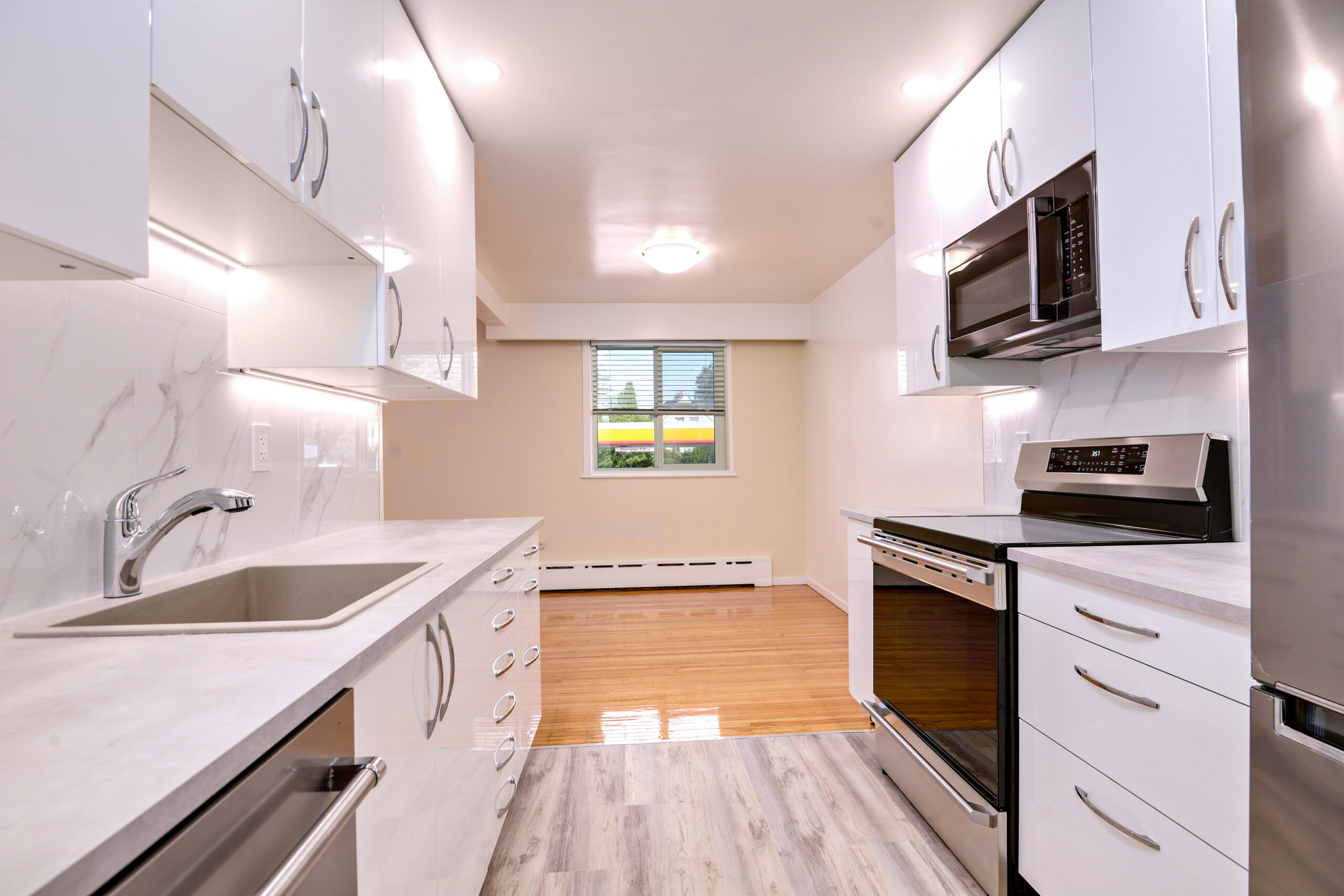 4326 West 10th Avenue, Vancouver