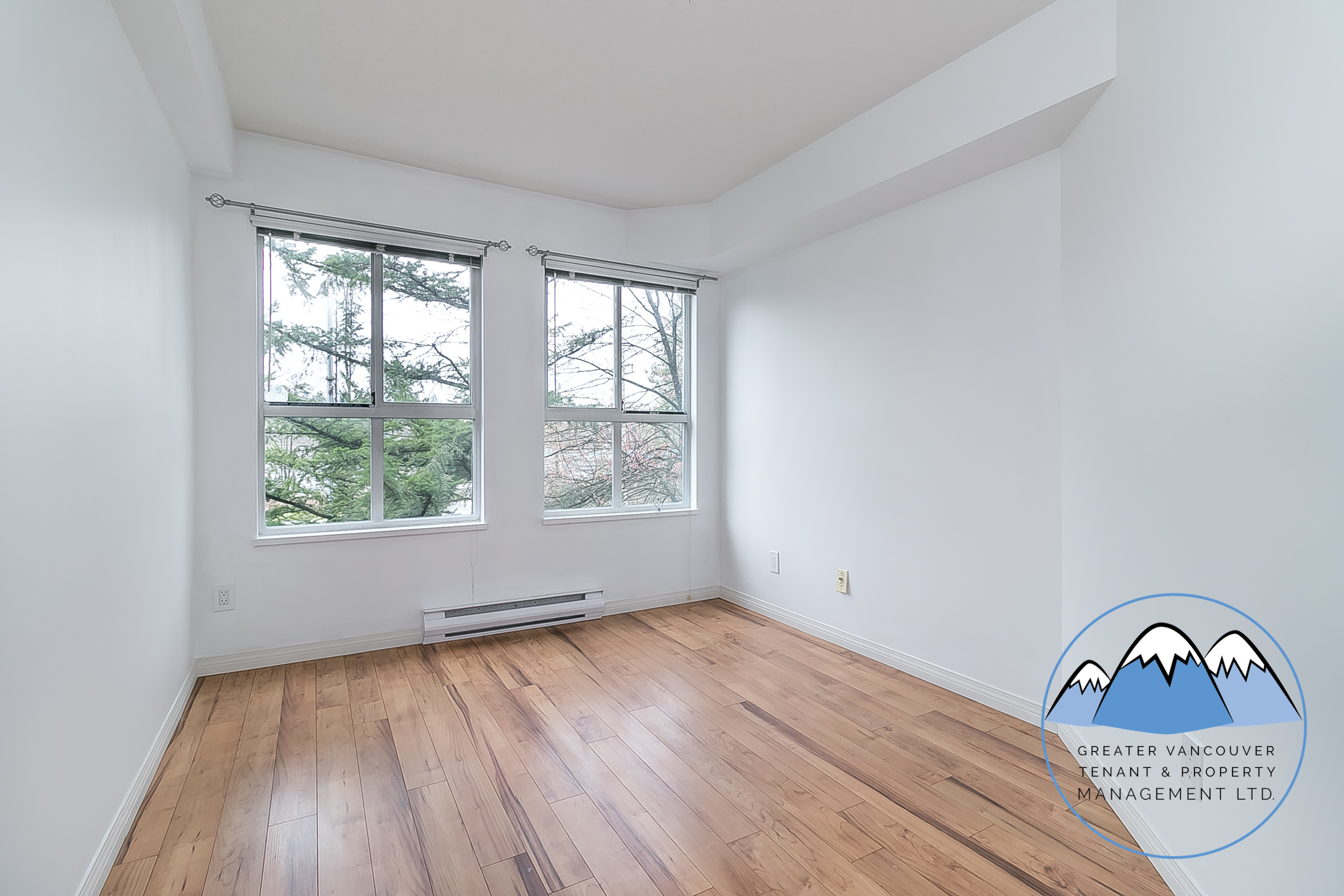 528 Rochester Avenue, Coquitlam