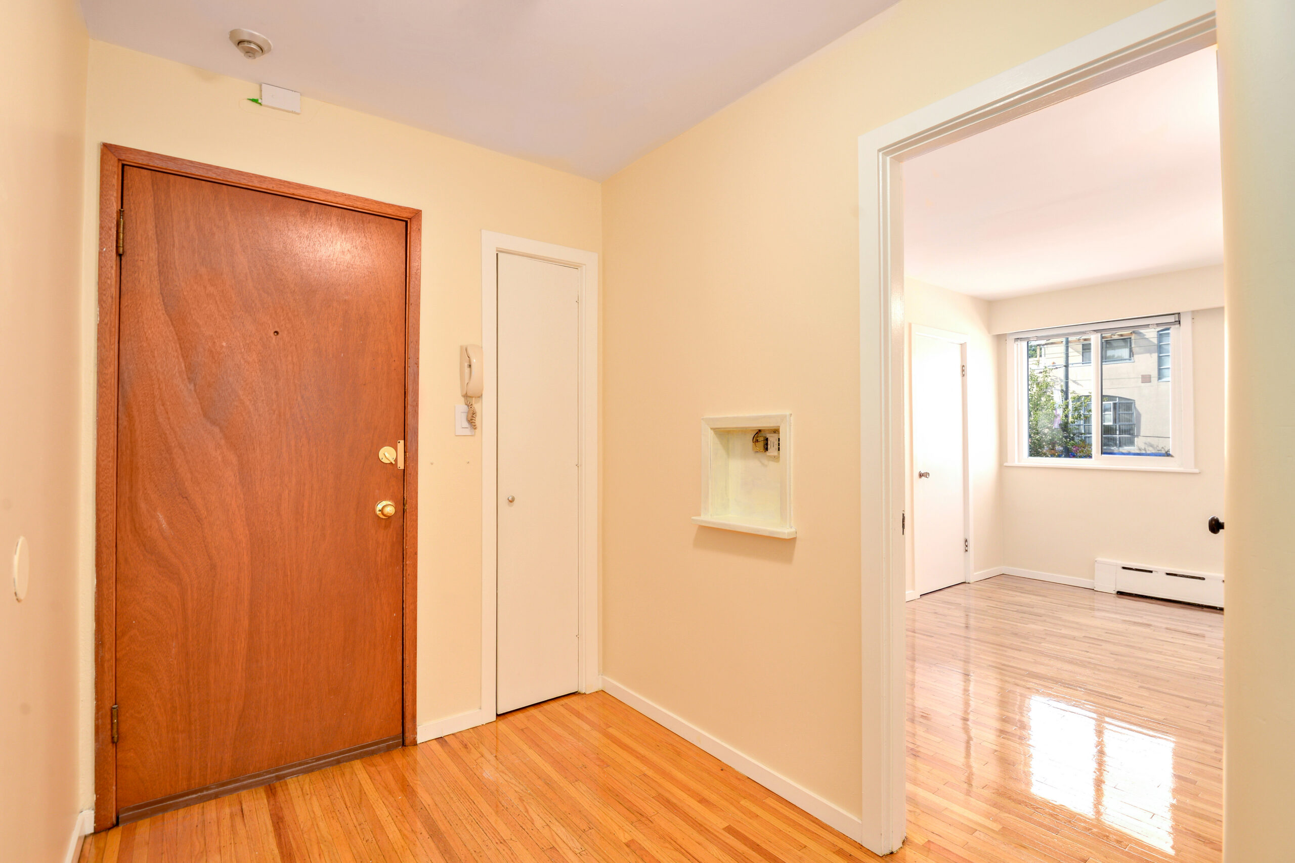 4326 West 10th Avenue, Vancouver