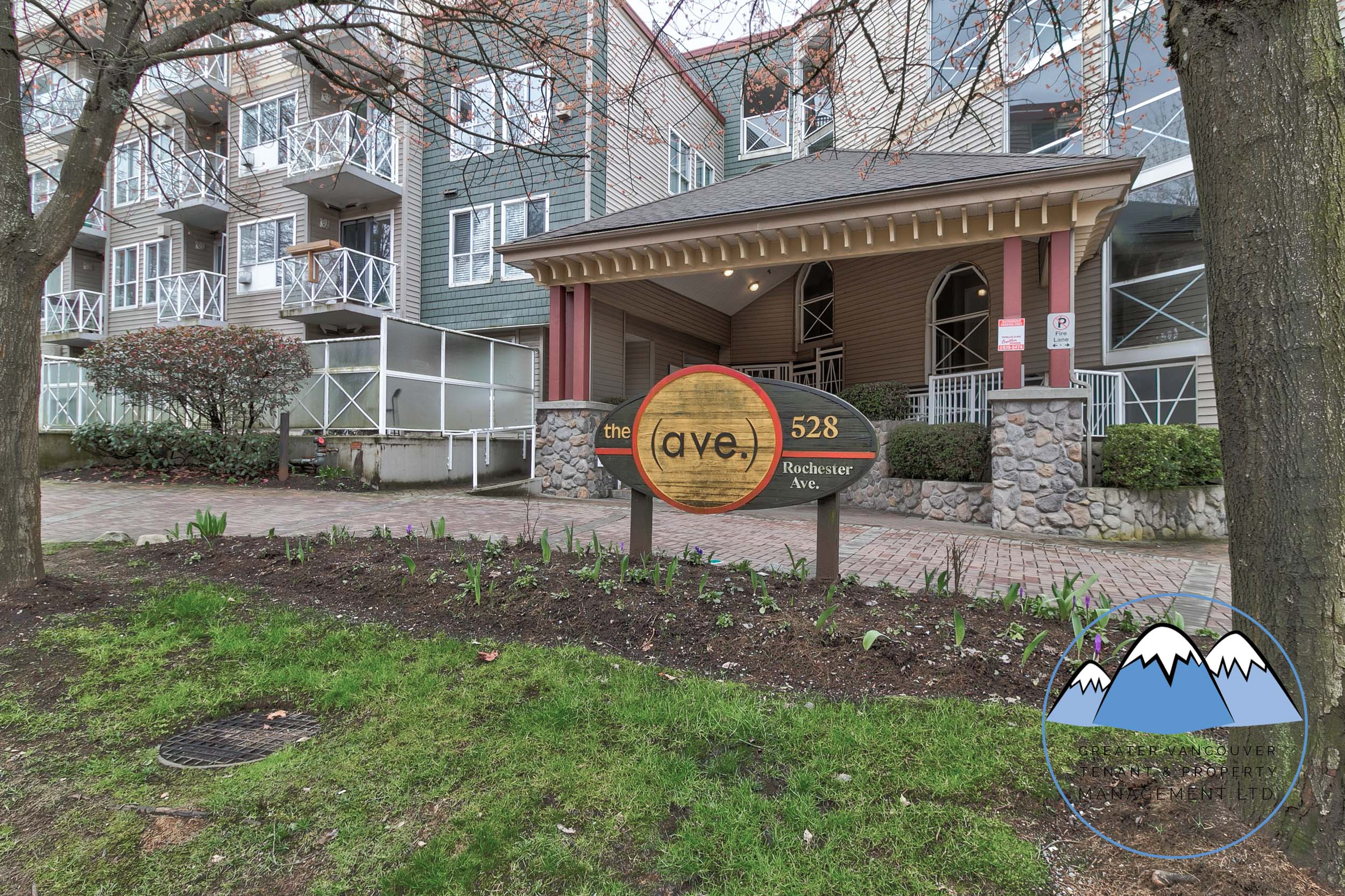 528 Rochester Avenue, Coquitlam