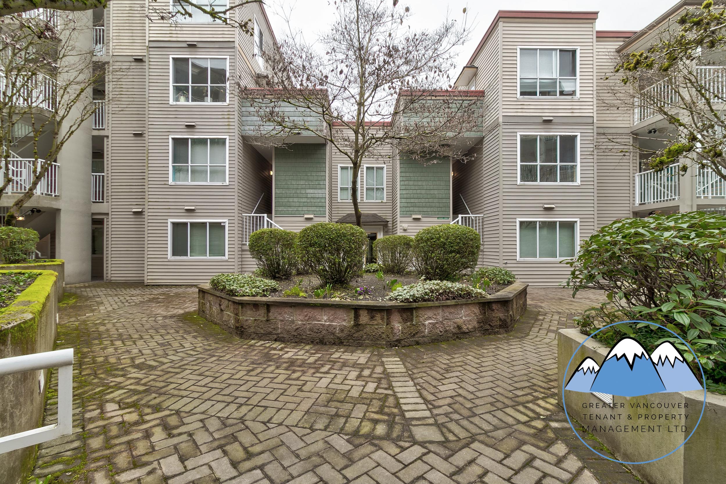 528 Rochester Avenue, Coquitlam