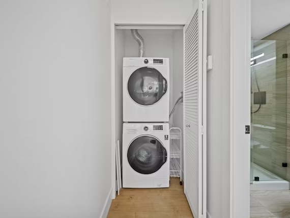 3038 Kent Avenue South East, Vancouver
