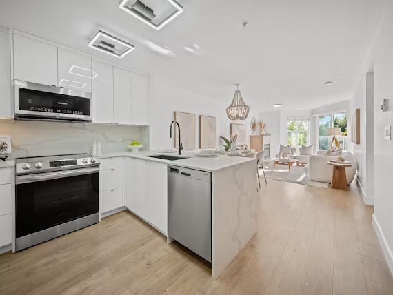 3038 Kent Avenue South East, Vancouver