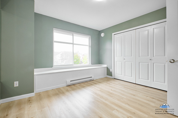 935 Ewen Avenue, New Westminster