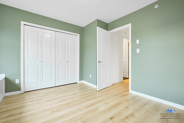 935 Ewen Avenue, New Westminster