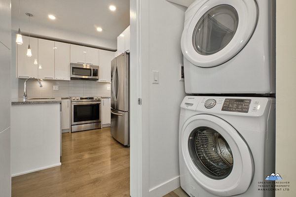 20686 Eastleigh Crescent, Langley