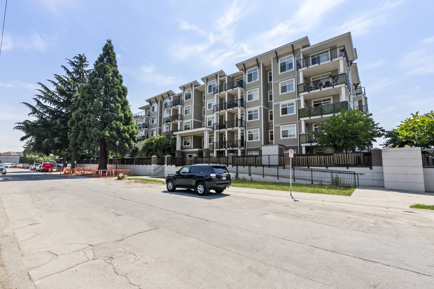 20686 Eastleigh Crescent, Langley