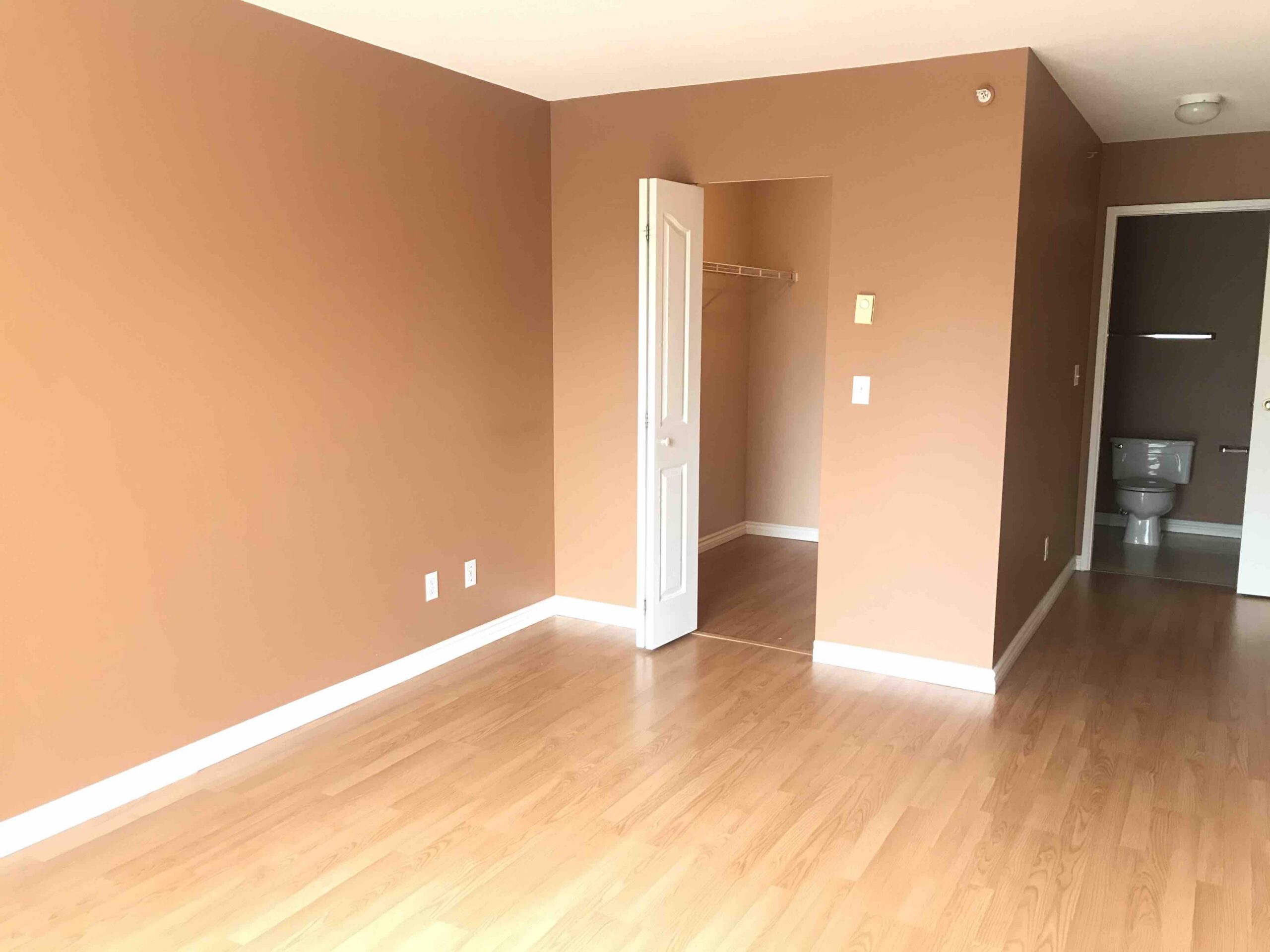 9830 Whalley Blvd, Surrey