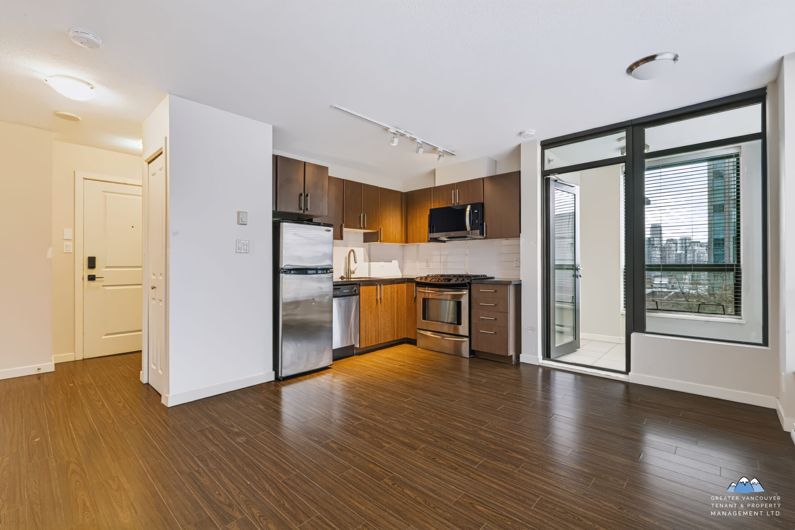 1068 W Broadway, Vancouver
