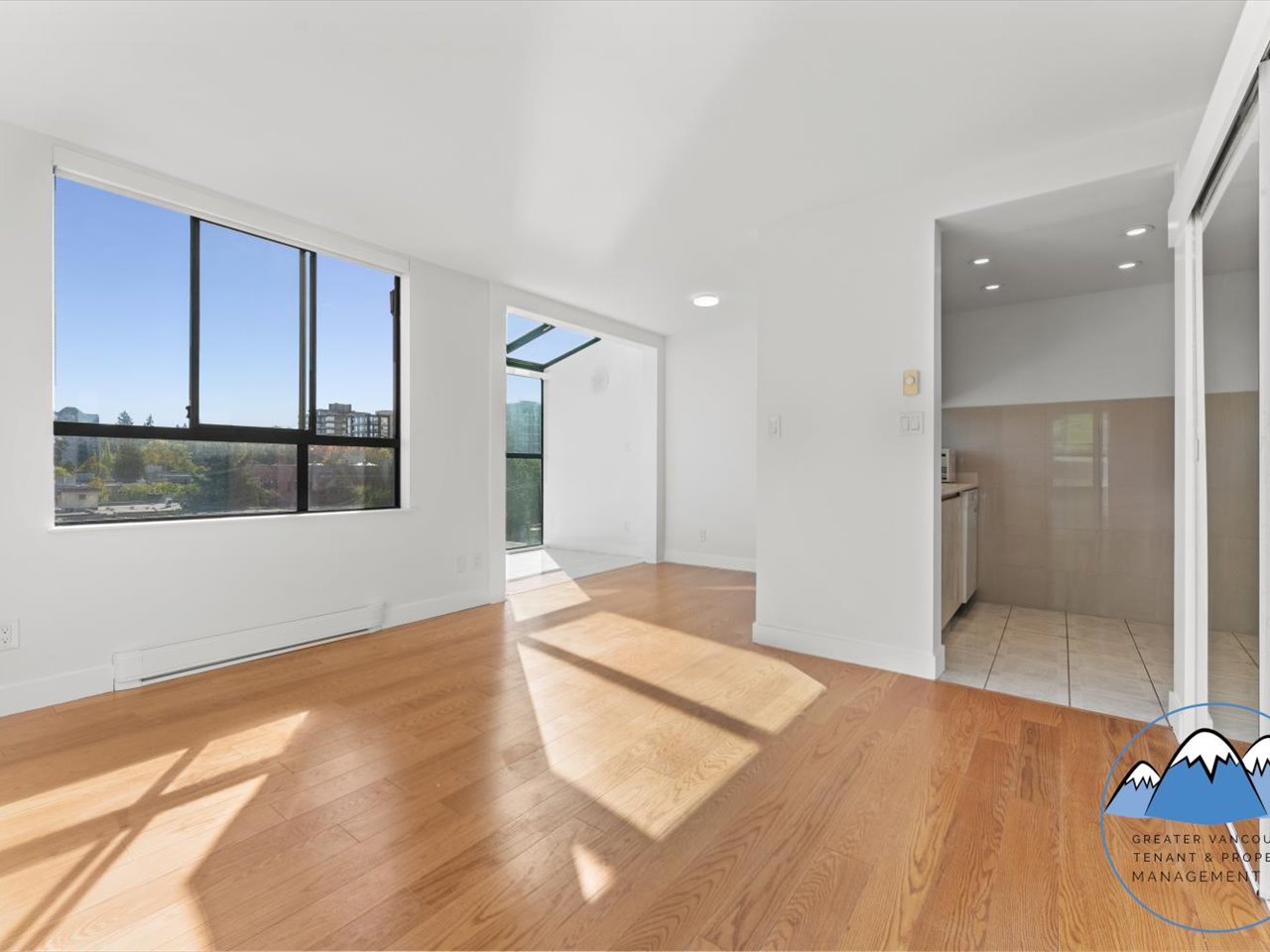 1268 West Broadway, Vancouver