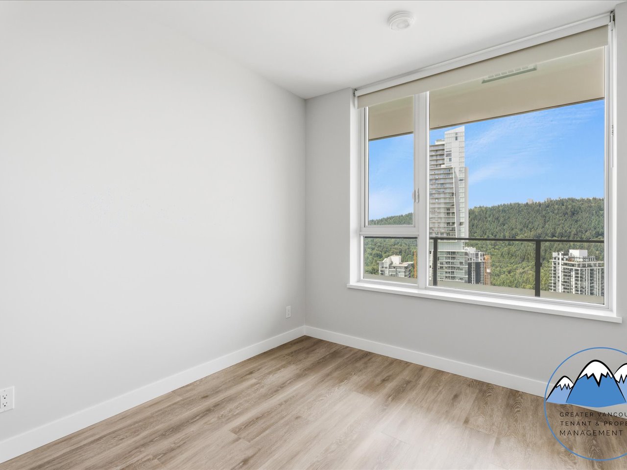 567 Emerson Street, Coquitlam