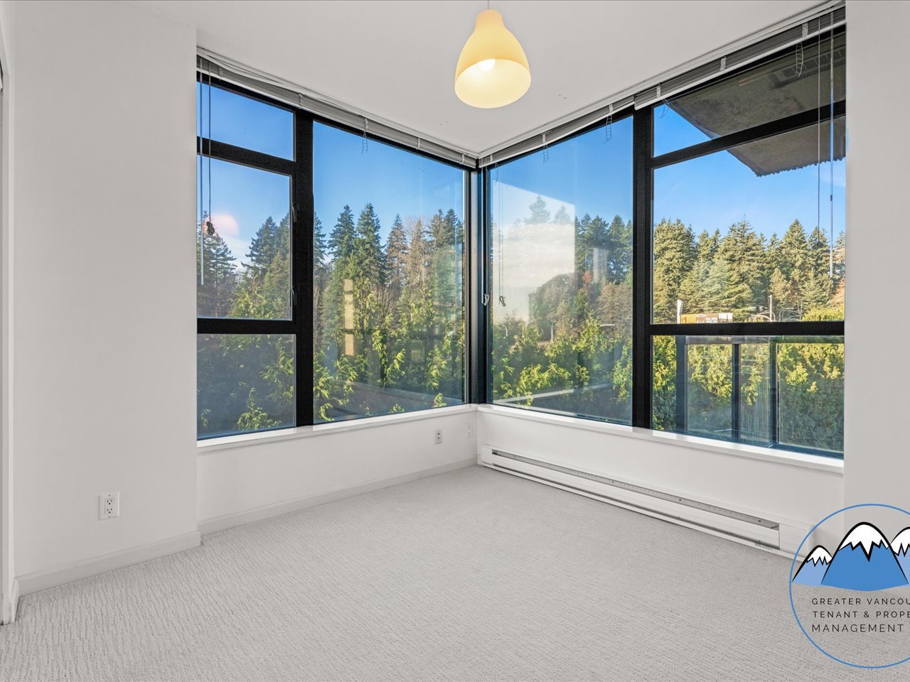 11 East Royal Avenue, New Westminster