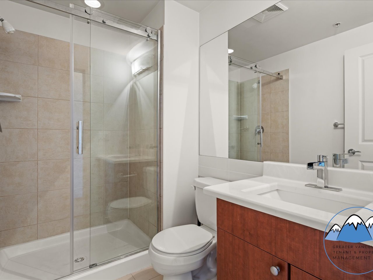 11 East Royal Avenue, New Westminster