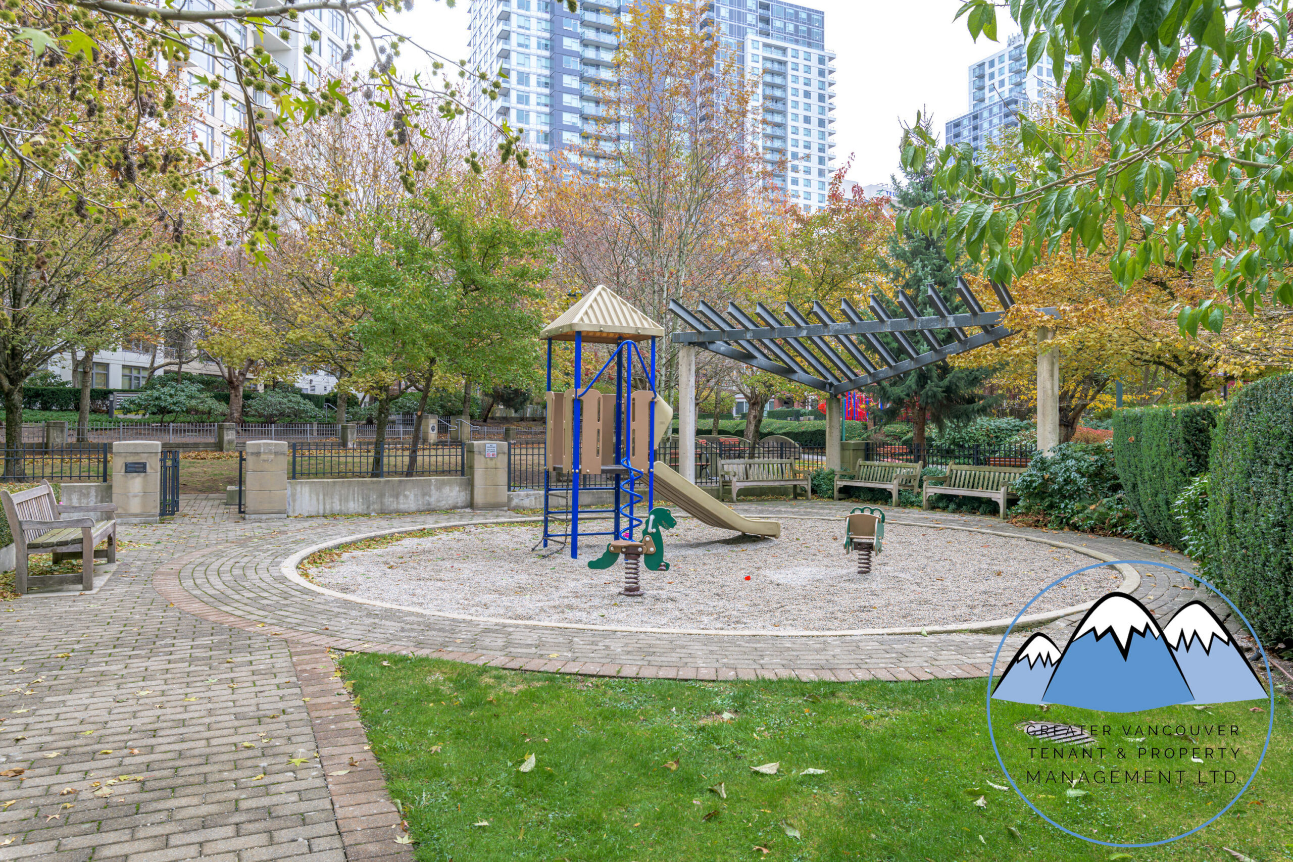 5380 Oben Street, Vancouver