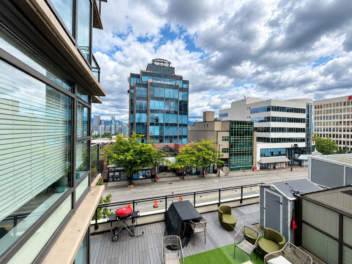 1068 W Broadway, Vancouver