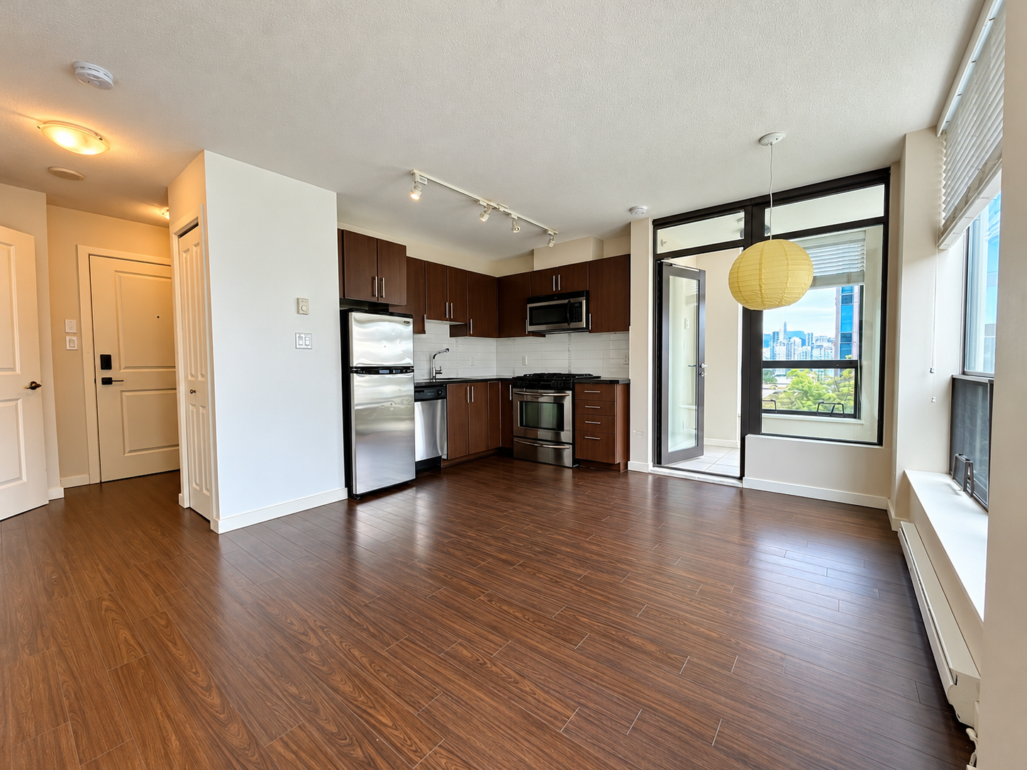 1068 W Broadway, Vancouver